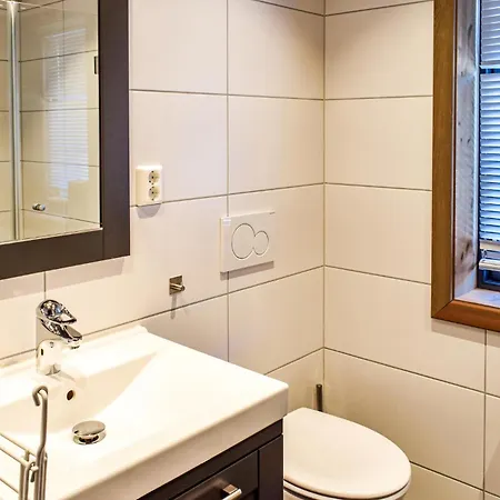 Vakantiehuis 4 Bedroom Beautiful In Øyer