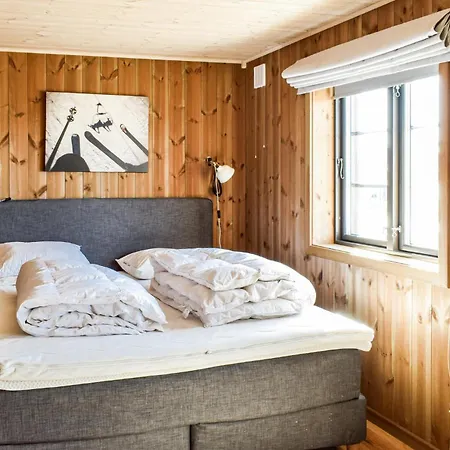 4 Bedroom Beautiful In Nyaraló *