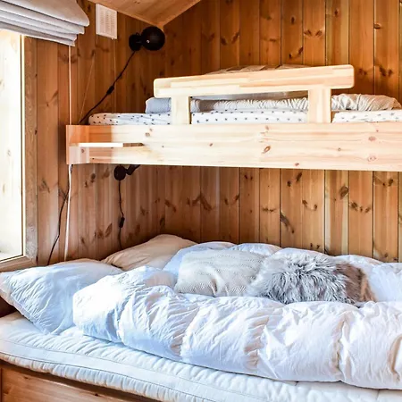 Σπίτι διακοπών 4 Bedroom Beautiful In